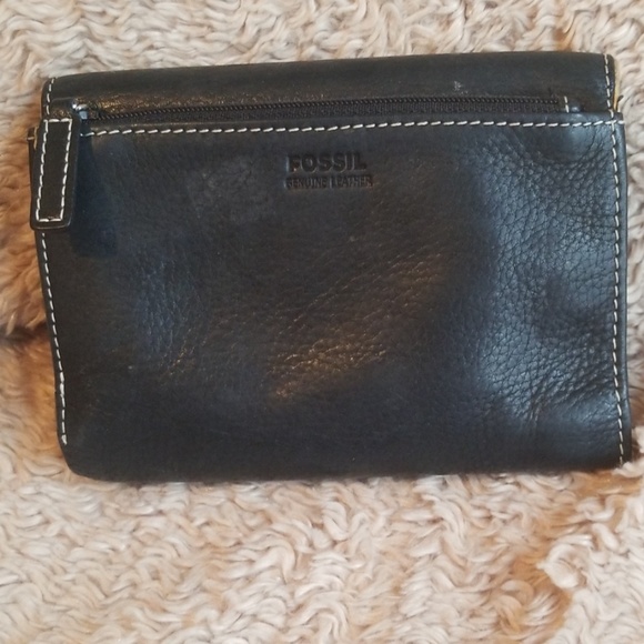 Fossil Wallet - Picture 2 of 4